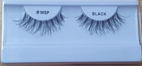 Fluffy, cat-eye, wispy eyelashes