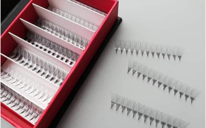 Fan eyelashes