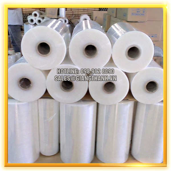 Jumbo PE film roll