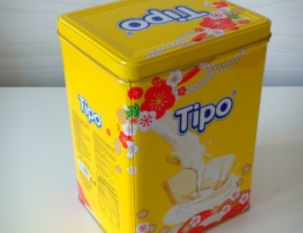 Square tin box