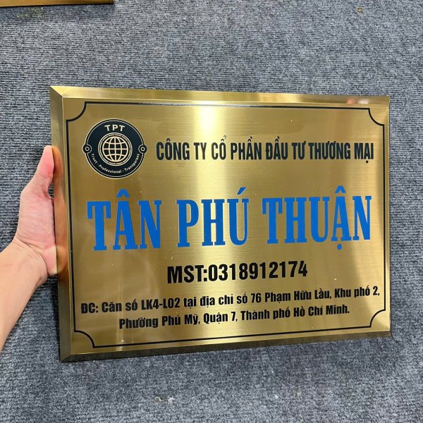Metal corporate signboards