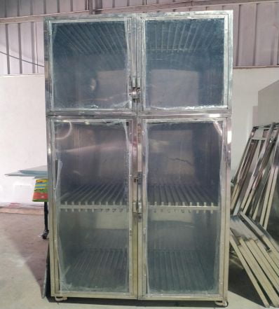 Mold holder cabinet