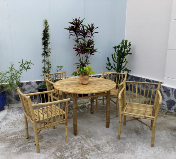 Bamboo table set