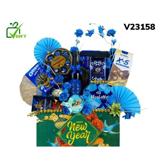 Tet gift basket