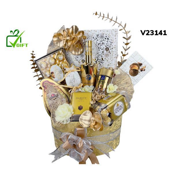 Tet gift basket