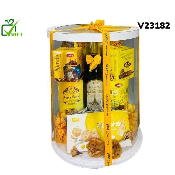 Tet gift basket