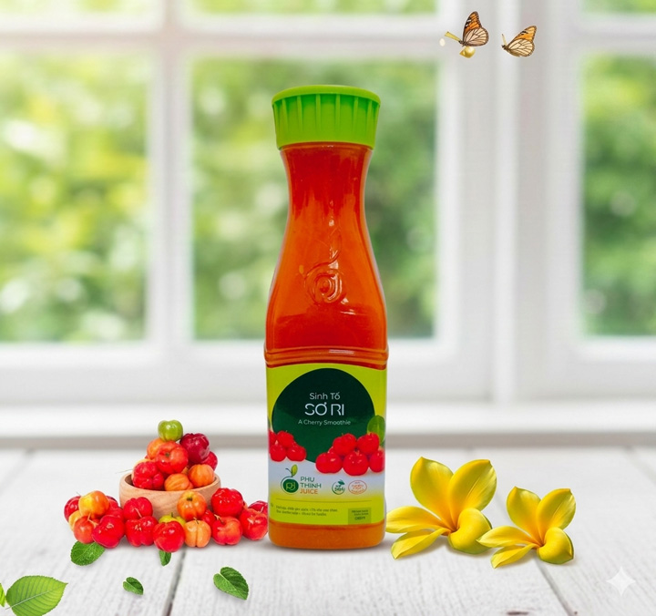 Acerola cherry smoothie