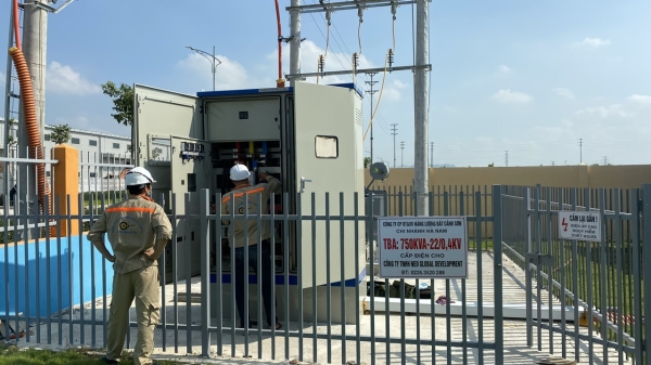 Electrical panel board