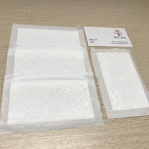 Moisture absorbent pad