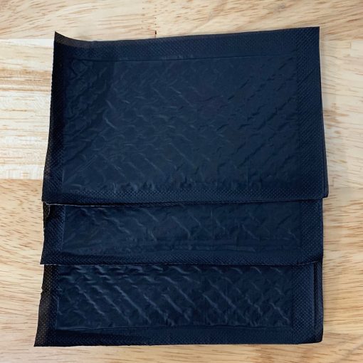 Moisture absorbent pad