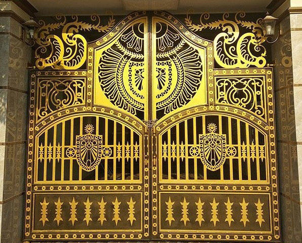 Laser cutting for iron gates