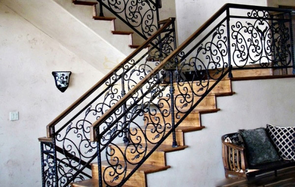 Laser cutting for staircases
