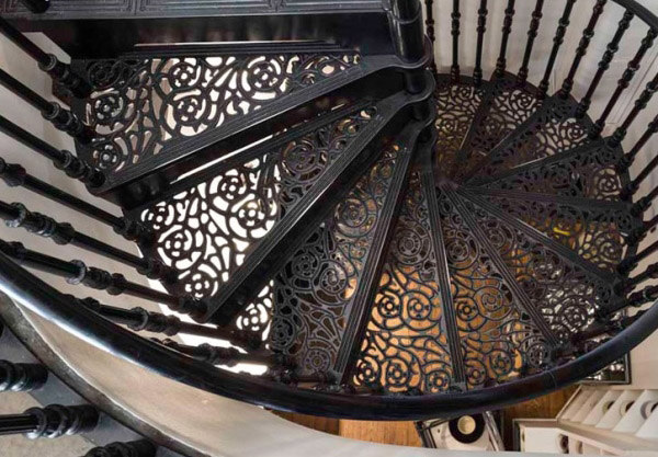 Laser cutting for staircases