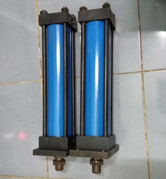 Hydraulic cylinder