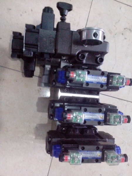 Hydraulic valve