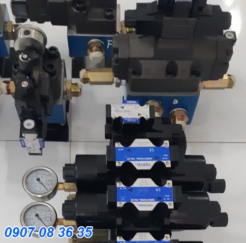 Hydraulic valve