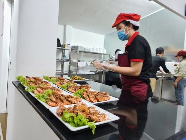 Industrial catering service