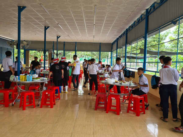 Industrial catering service