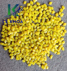 Yellow HDPE plastic pellets