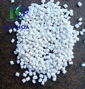 Milk white HDPE plastic pellets
