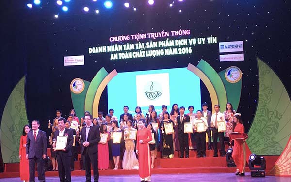 Food safety certificate awarded 2016