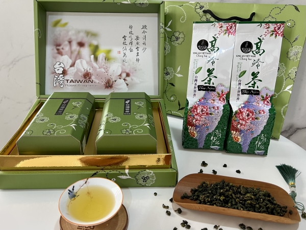 Thuy Ngoc oolong tea