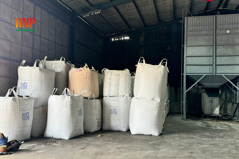Rice Husk Briquettes, Wood Pellets, Wood Chips & Sawdust