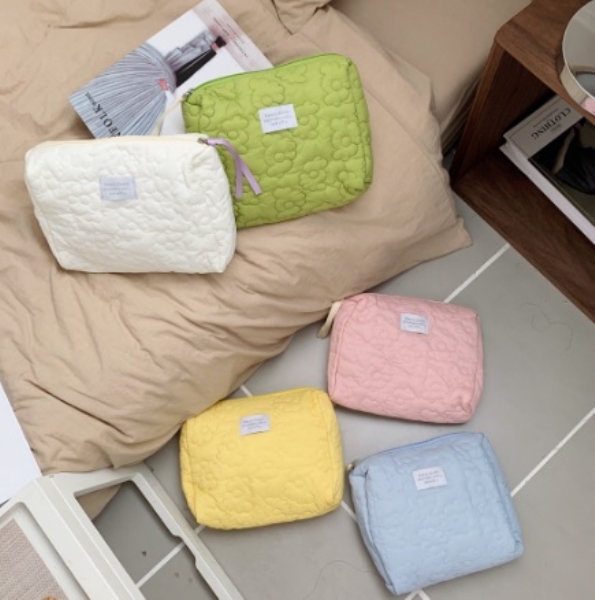 Cosmetics bag