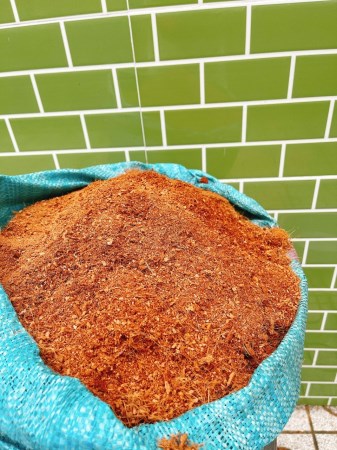 Coconut peat
