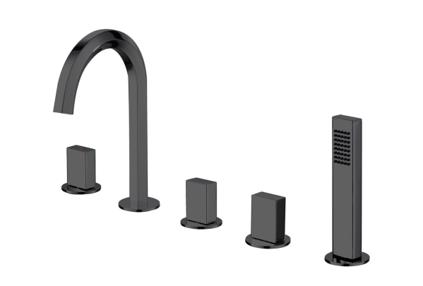 Black bathtub faucet