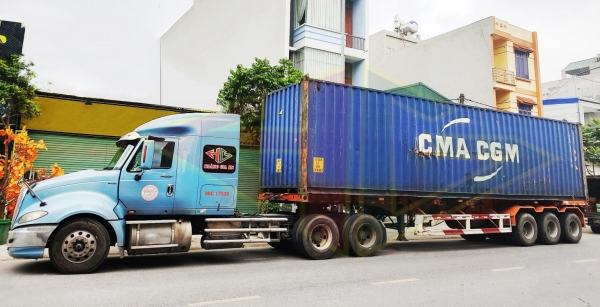 Domestic cargo transport - container