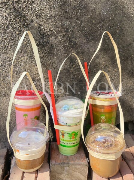 Packbn leaf cup holder strap