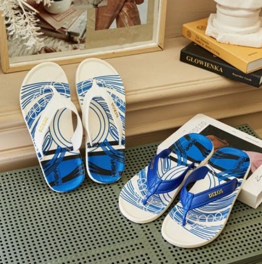 Parterned Dizos flip-flops