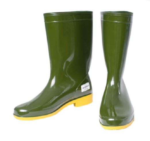 Cloth boots with yellow soles