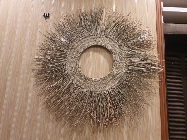 Decorative mirror
