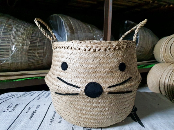 Storage basket