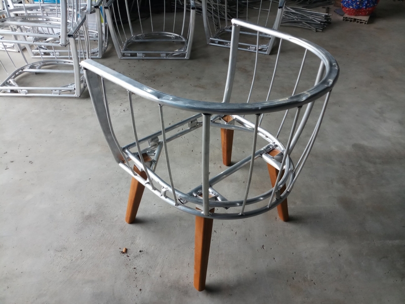 Poly rattan tables & chairs