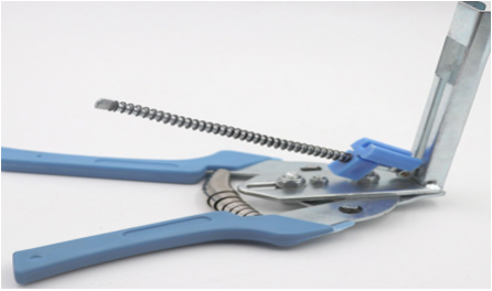 Nail ring plier