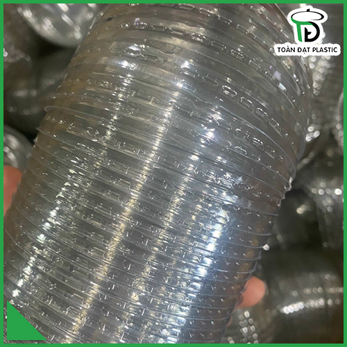 Single use plastic cup