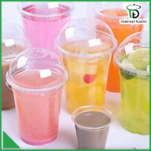 Single use plastic cup