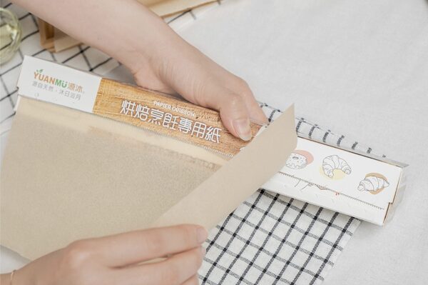 Baking paper converting