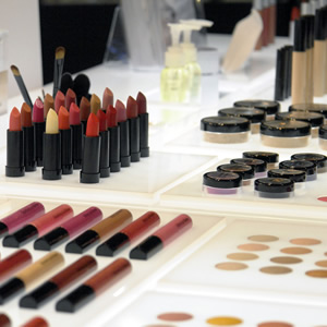 Cosmetic Mfg Services