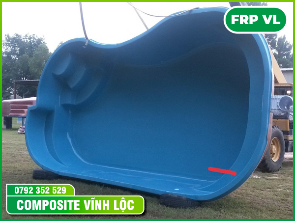 Composite pool tank