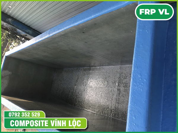 Composite chemical tank