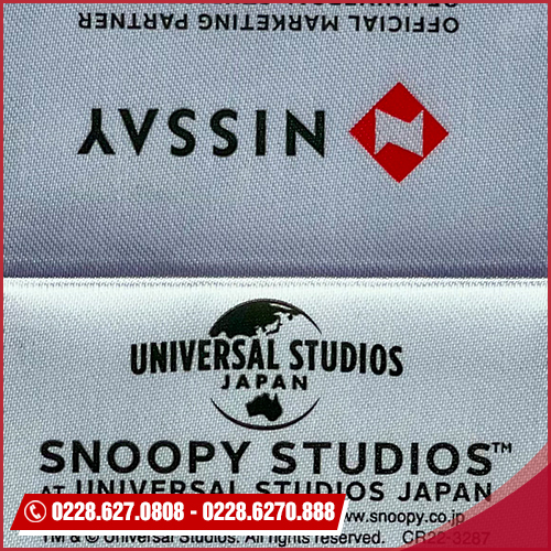 Satin label
