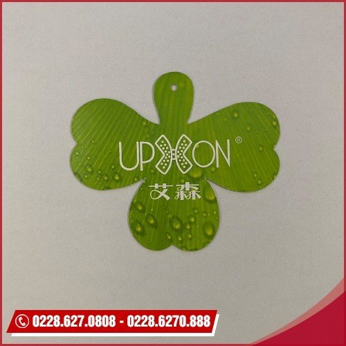 Clothing tags