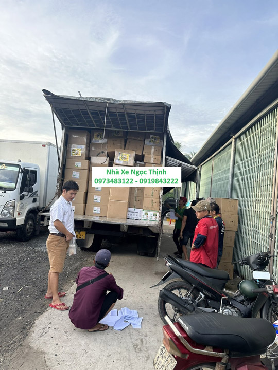 Bulk cargo transport