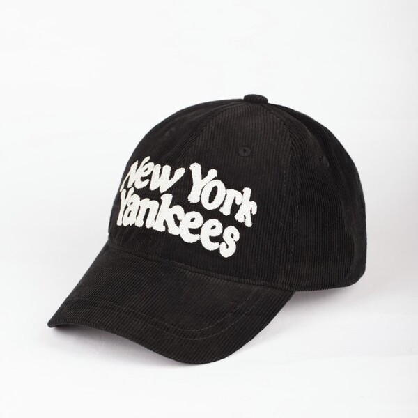 Round crown cap