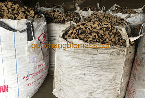 Chopped rice husk briquettes