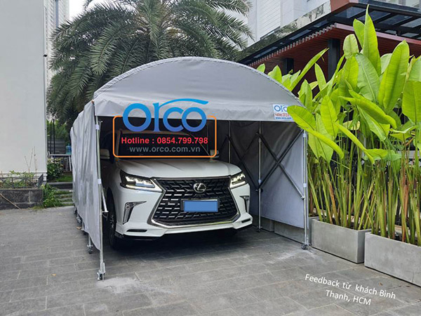 Mobile sliding canopy for car